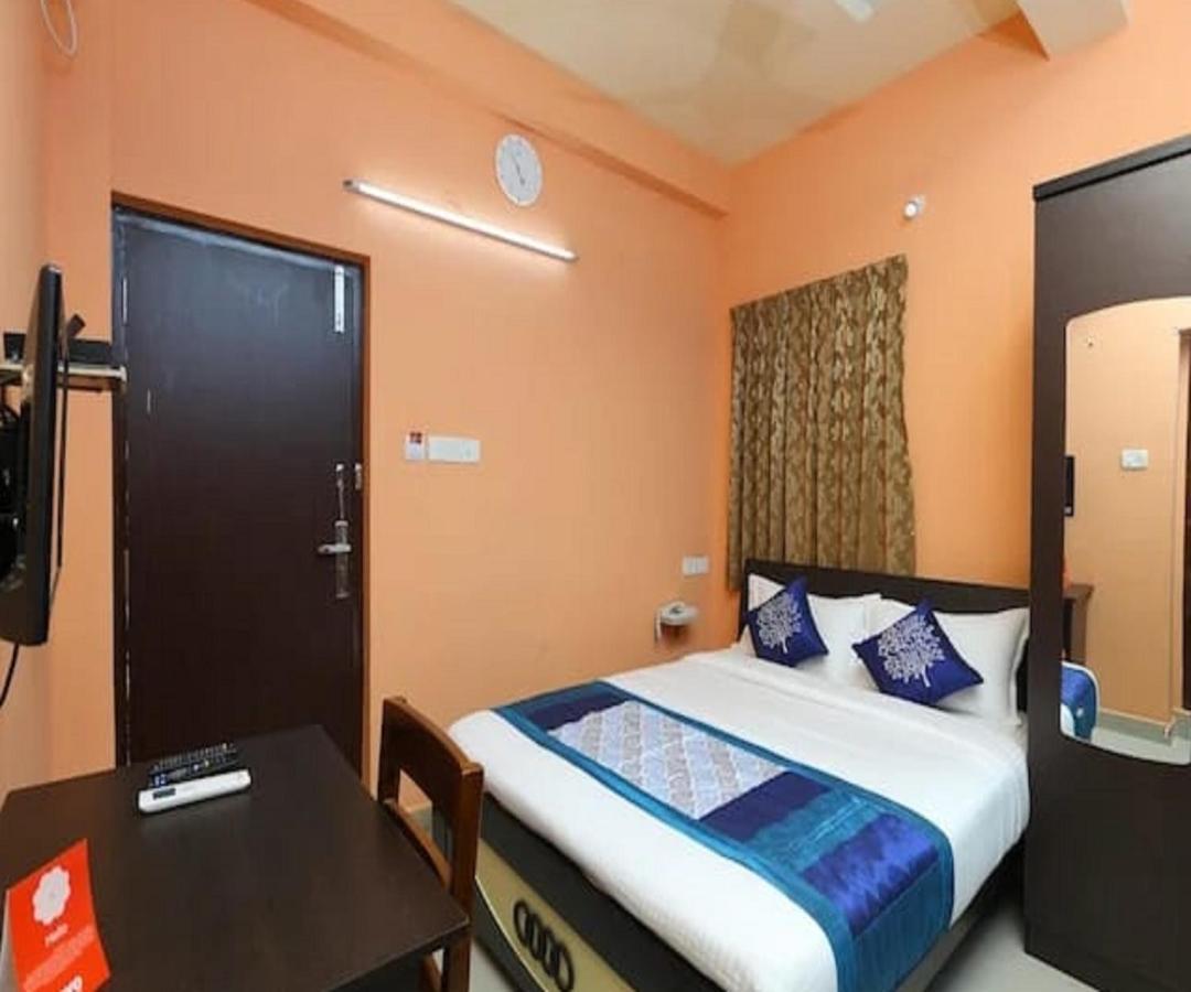 Its South East Residency Hotell Chennai Exteriör bild
