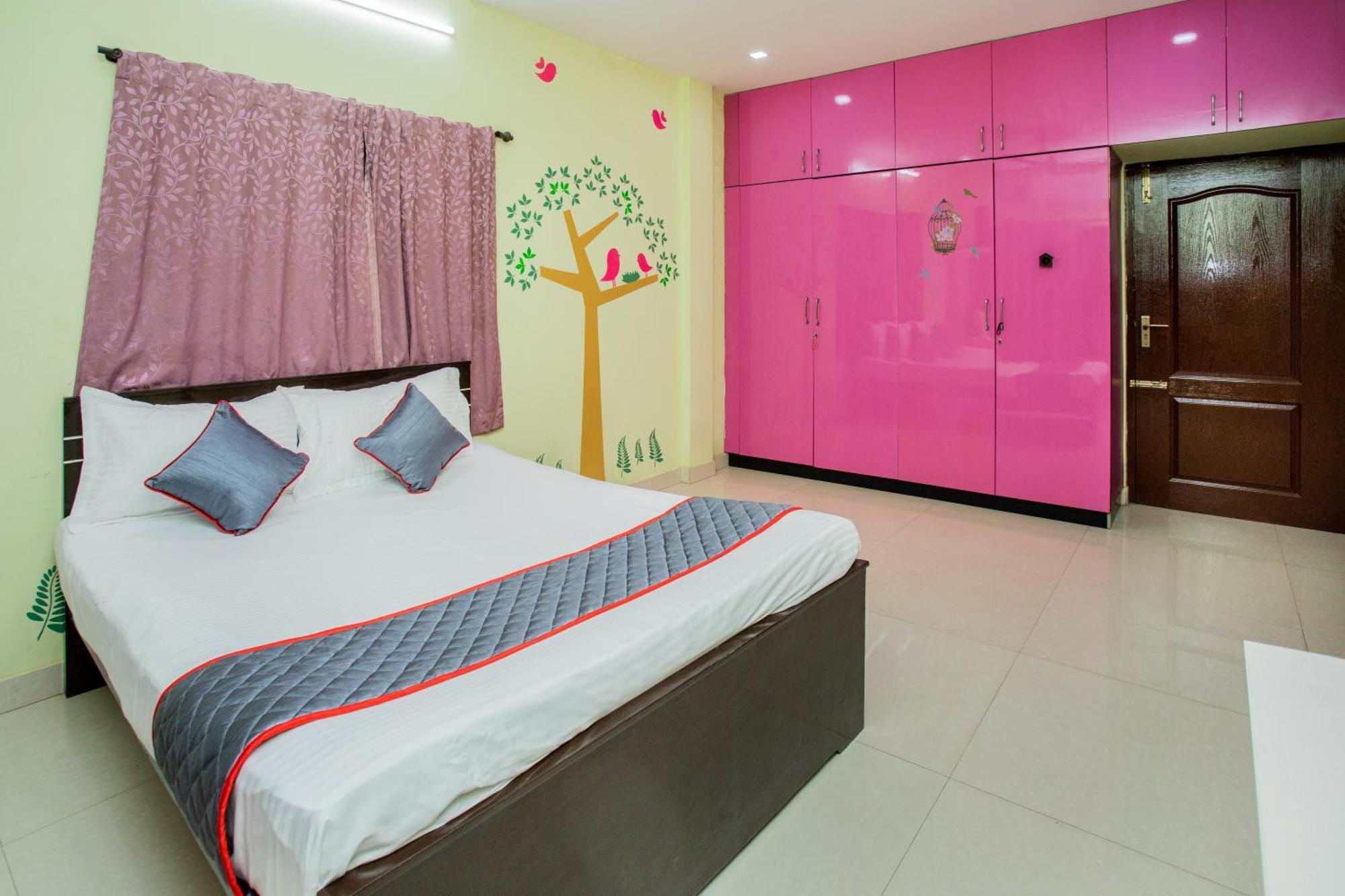 Its South East Residency Hotell Chennai Exteriör bild