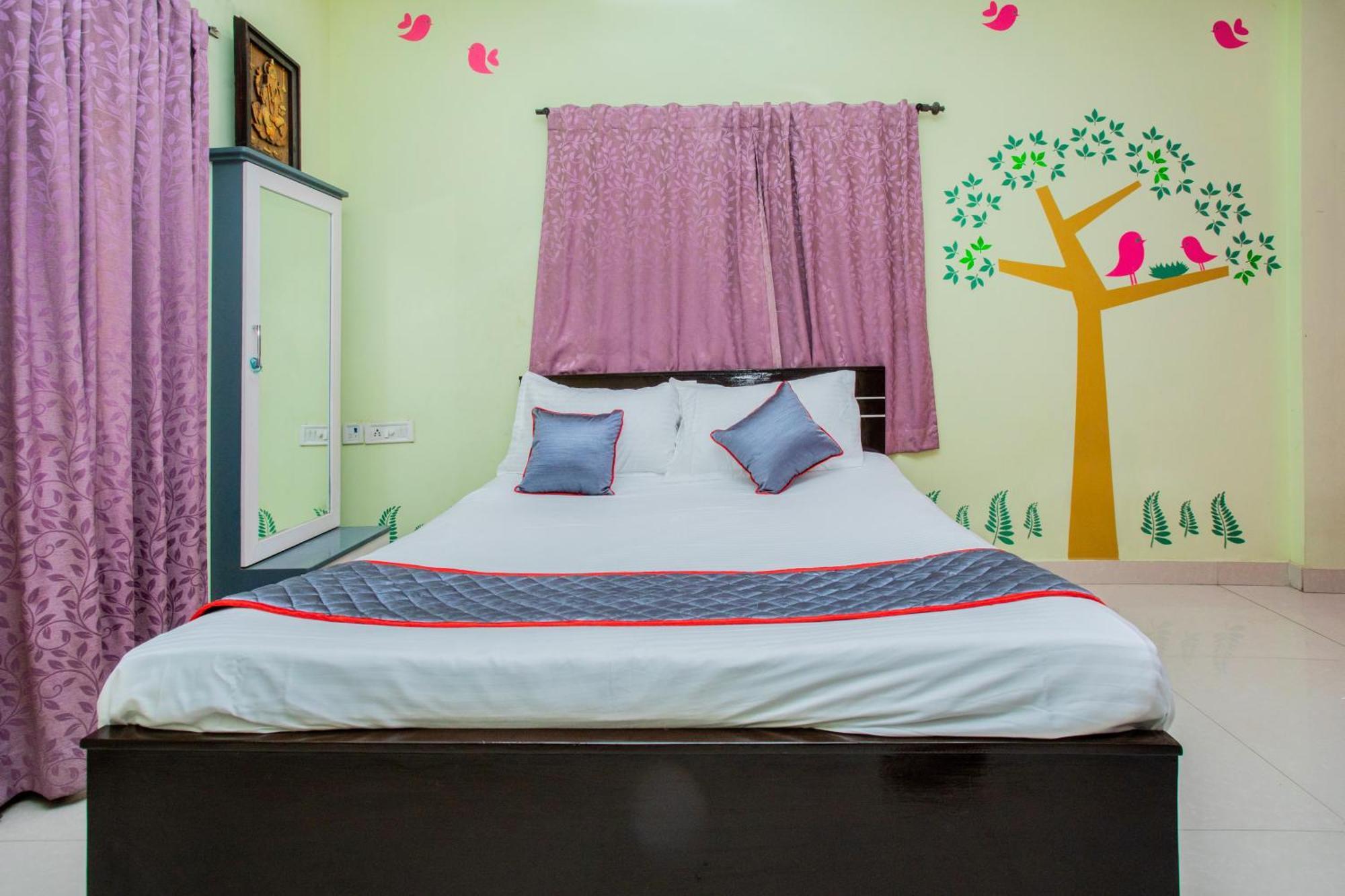 Its South East Residency Hotell Chennai Exteriör bild